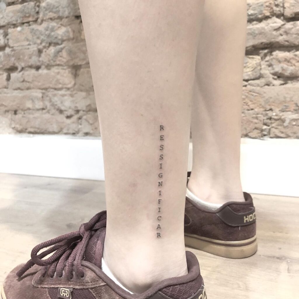 tatuagem masculina, desenho de tatuagem na perna