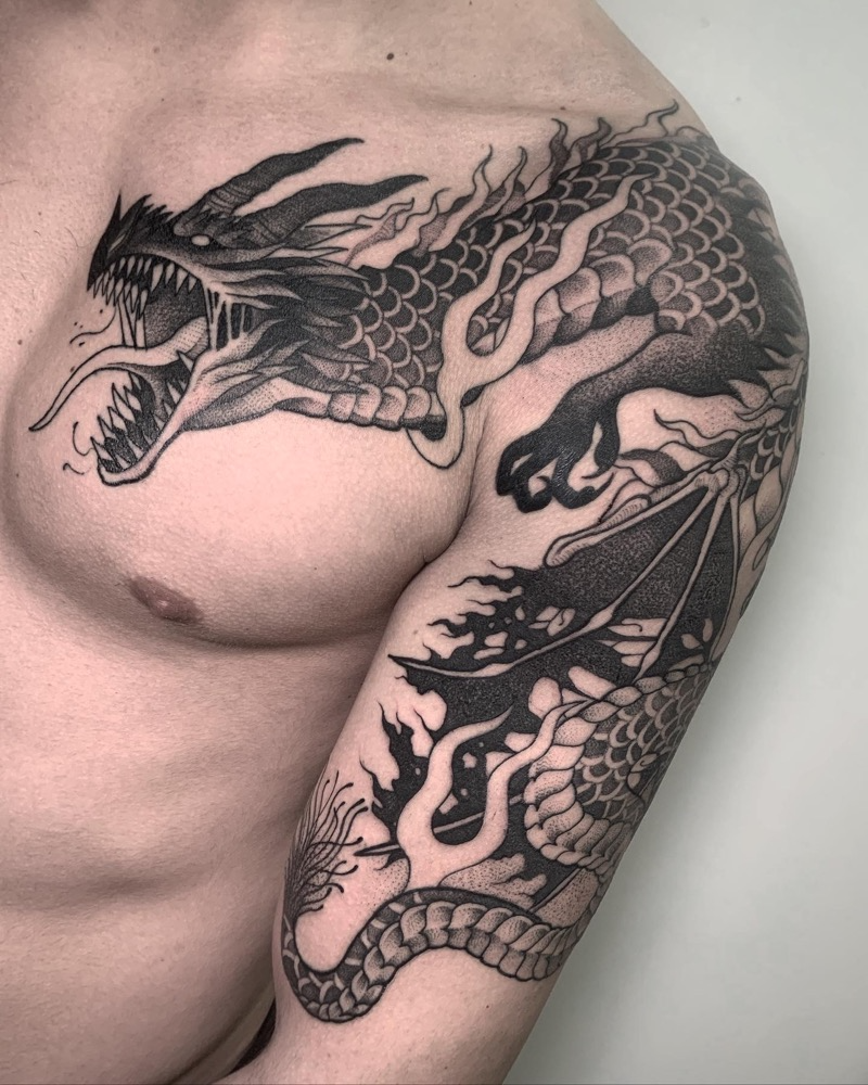 tatuagens orientais masculinas: tatuagem dragão